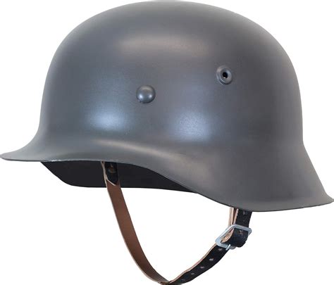 "PRO GLORIA ET PATRIA". . Militaria helmets